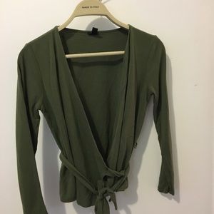 Green wrapped shirt